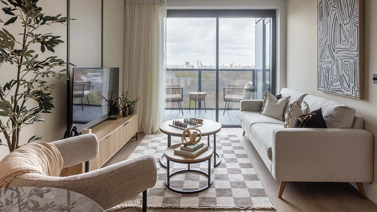 regents-view-apartment-living-room-london
