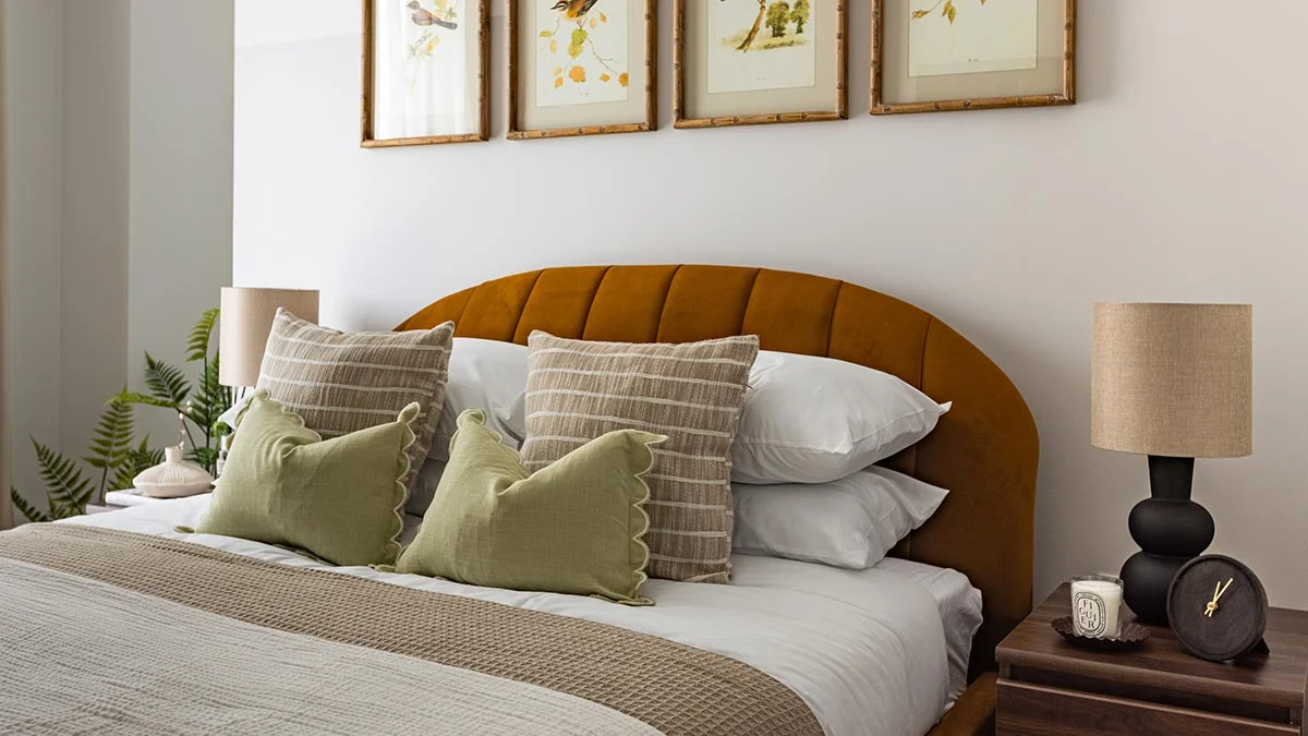 regents-view-london-modern-bedroom-interior