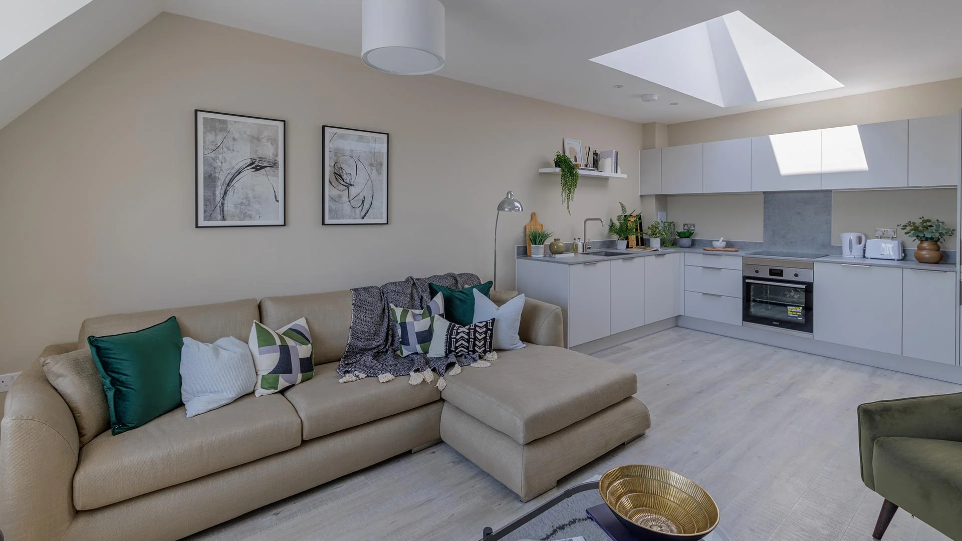 London Square Watford (Residence Five)