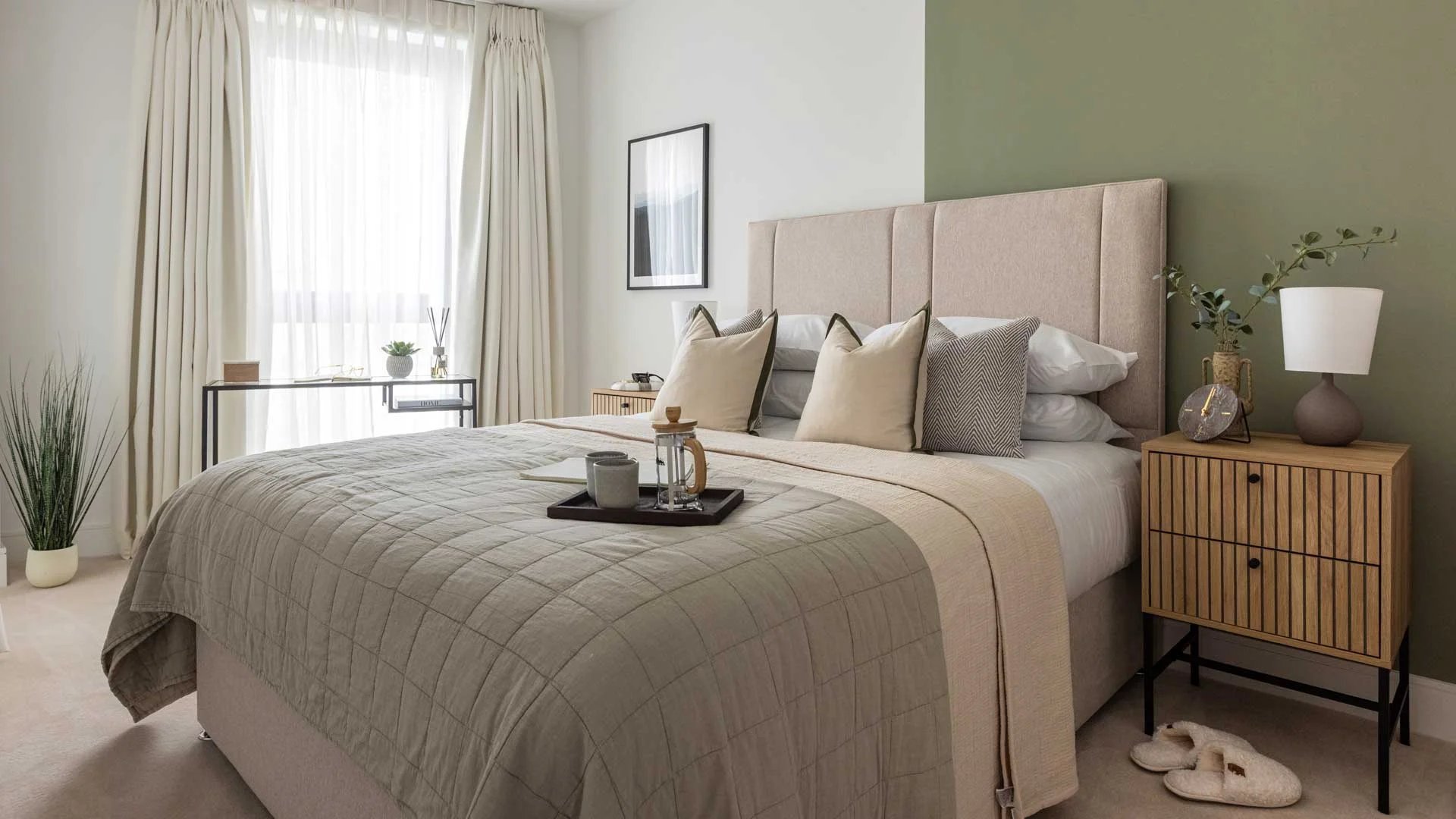Furnishing Services for Australian Investors in London and the UK