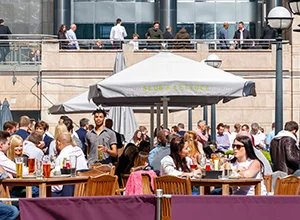 Canary Wharf Restaurants & Wood Wharf