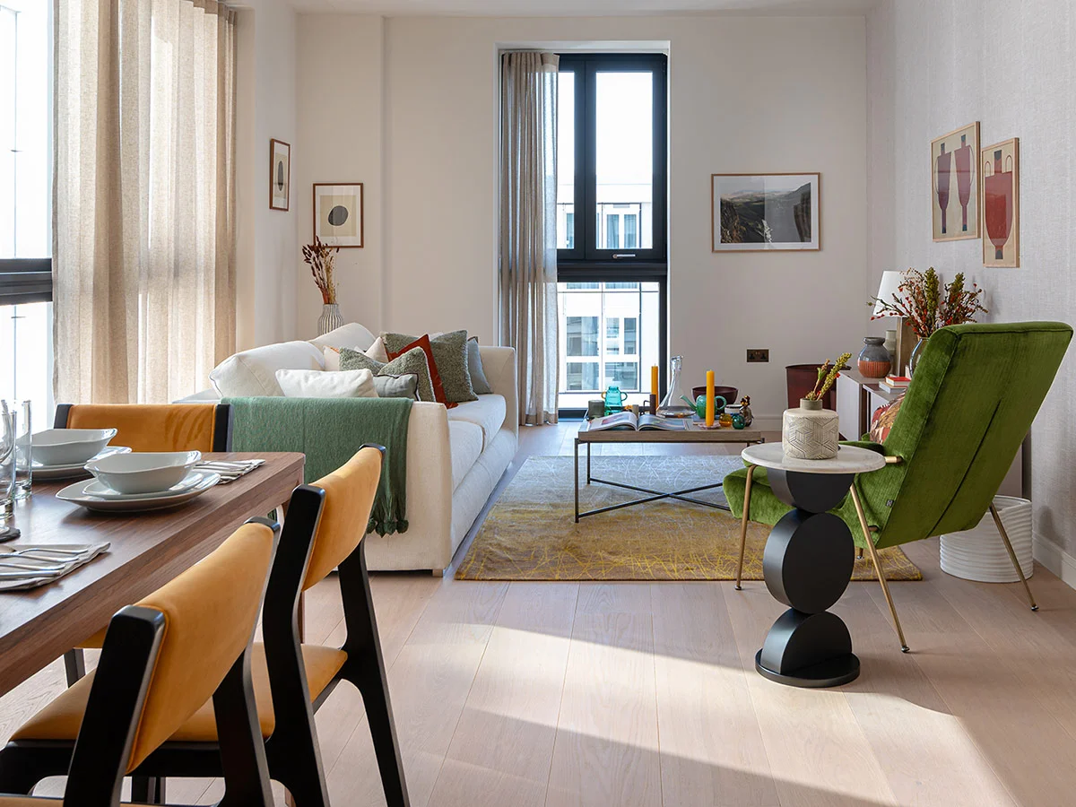 Modern apartment curtains with bespoke window dressing and layered fabrics