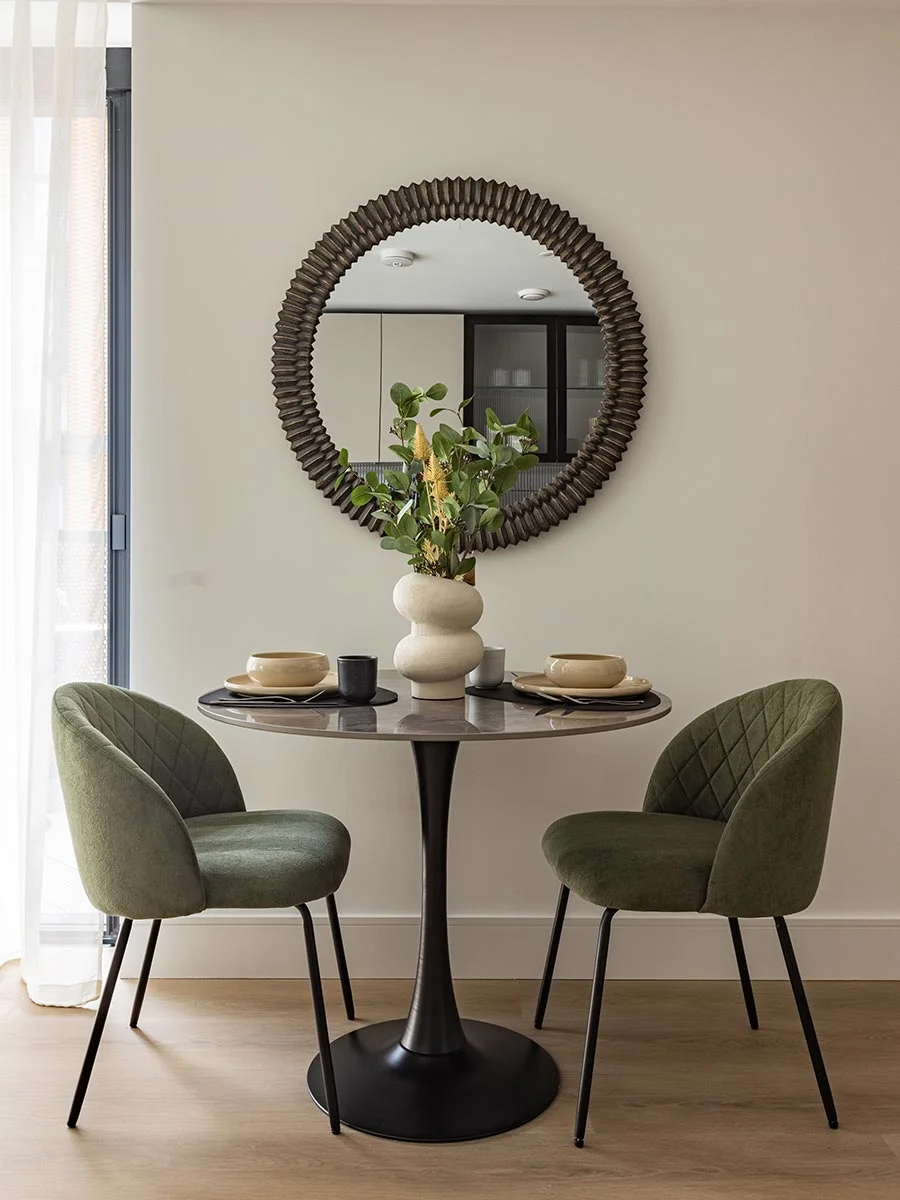 regents-view-dining-area-interior-design