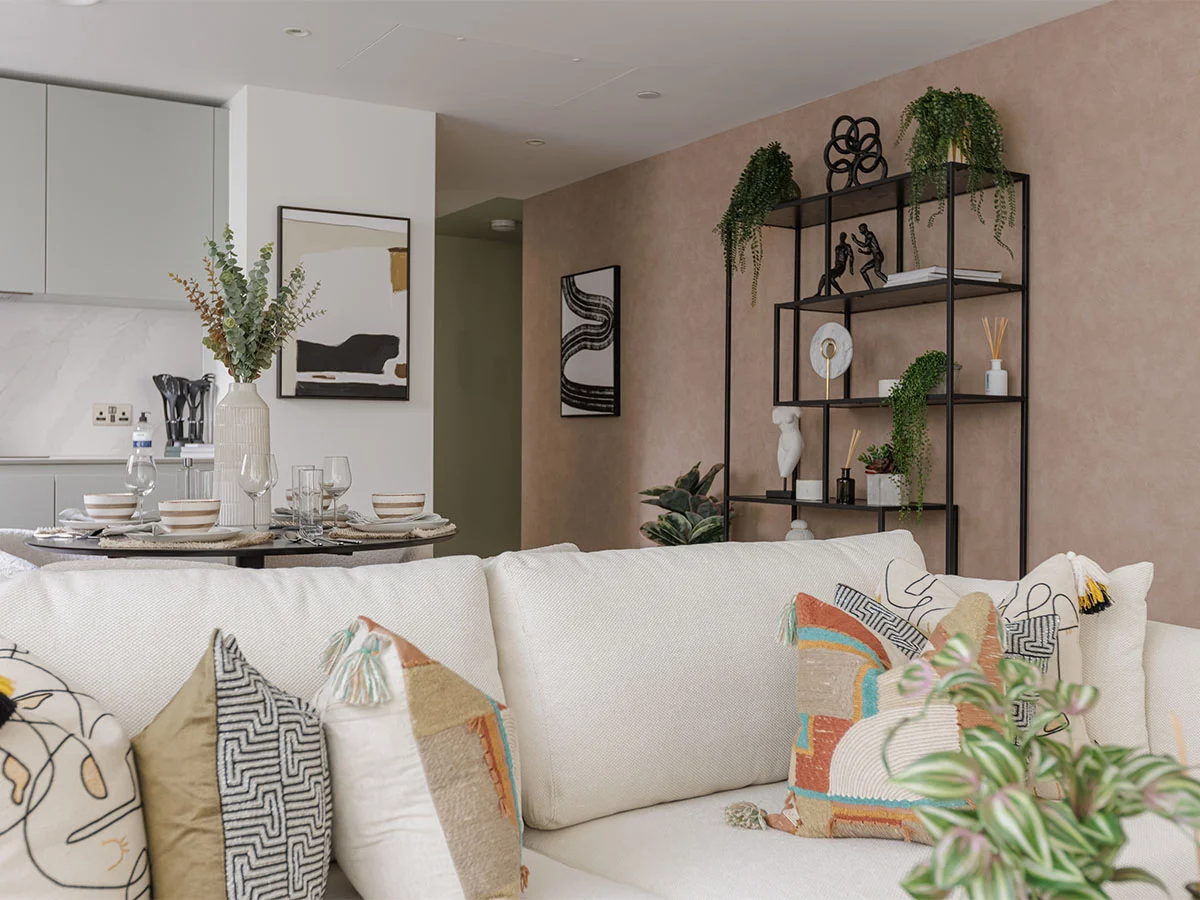 Why Furnishing Matters for Canary Wharf Yields